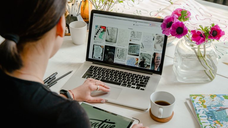 Website vs Mobile: Why Websites Are Still Preferred Over Mobile